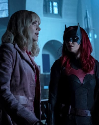Batwoman Season 1 Episode 13 - Drink Me [S01E13]